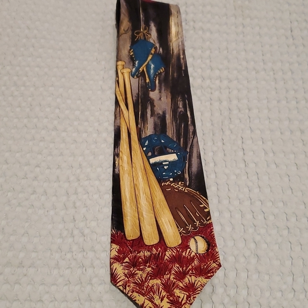 BASEBALL Tie 100% Silk (48)
